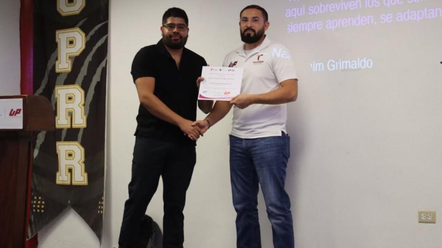 Prepara UPRR a estudiantes para demandas del mercado laboral actual