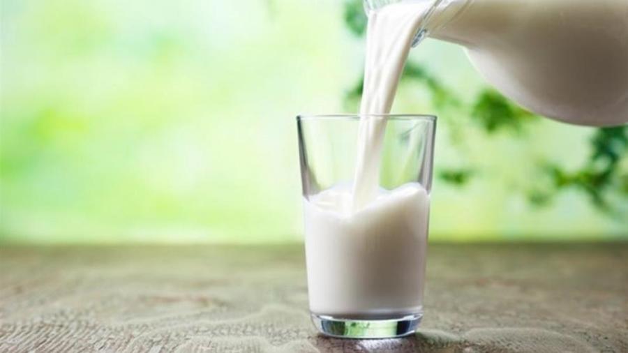 Aumenta Gobierno Federal a 10 pesos el precio de garantía de la leche