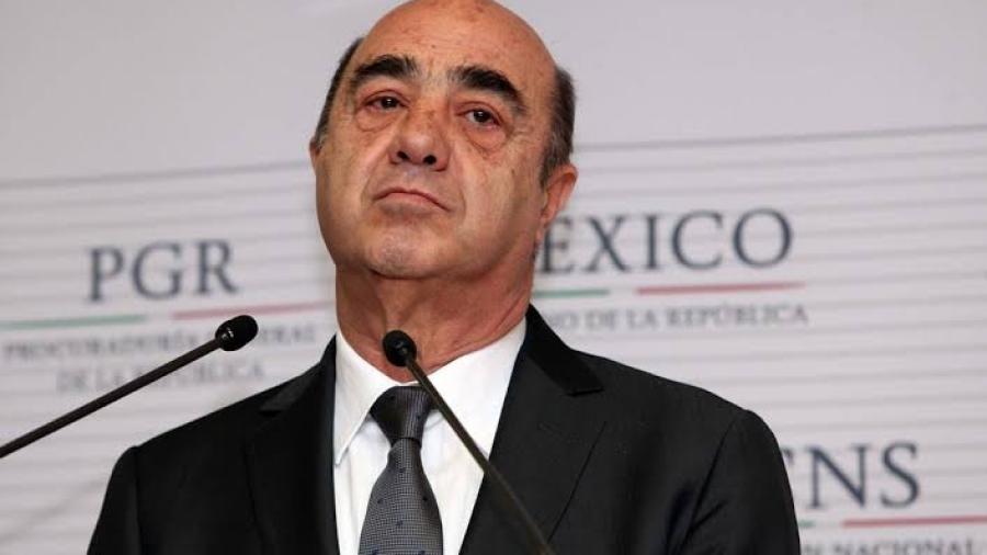 Murillo Karam ingreso a terapia intensiva tras cirugía