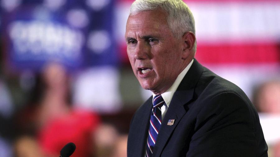 Mike Pence viajará este lunes a la frontera con México 