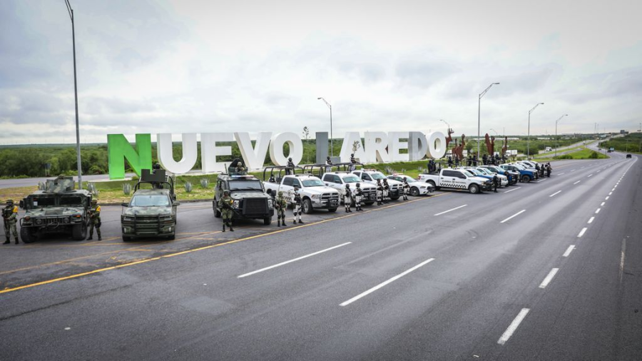 Refuerzan operativo de seguridad carretera Nuevo Laredo-Monterrey