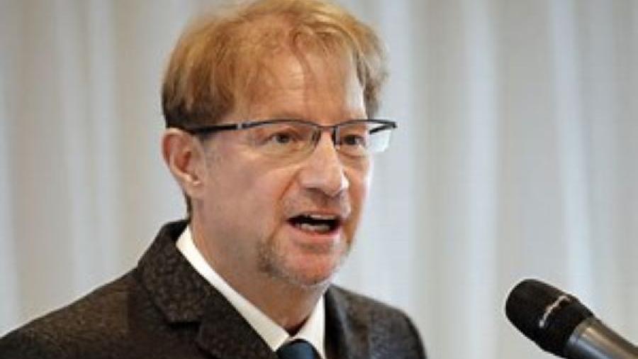 Andrés Roemer, acusado de violación en México, es declarado extraditable por Tribunal en Israel