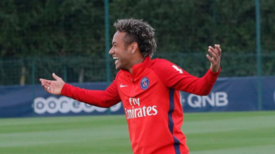 PSG se burla de la humillante derrota del Barça