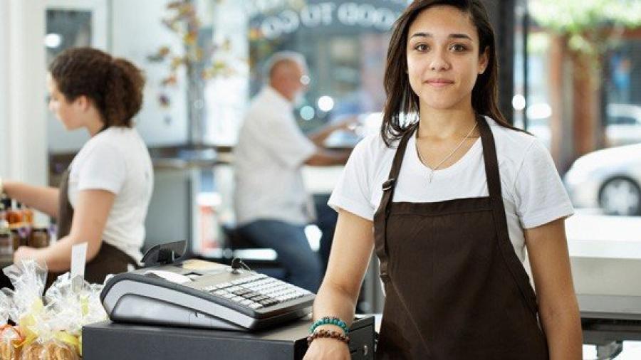 Facilitan la búsqueda de empleo a jóvenes neolaredenses