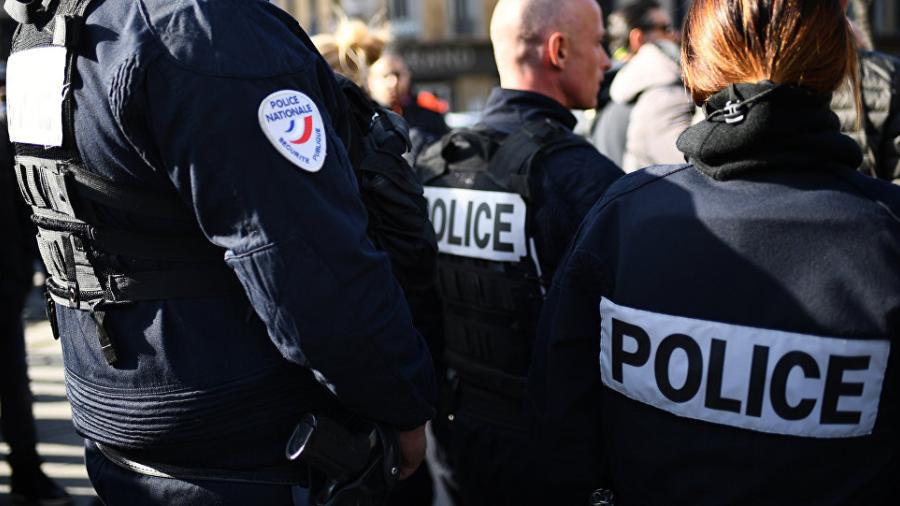 Prolonga Francia controles de seguridad por amenaza terrorista 