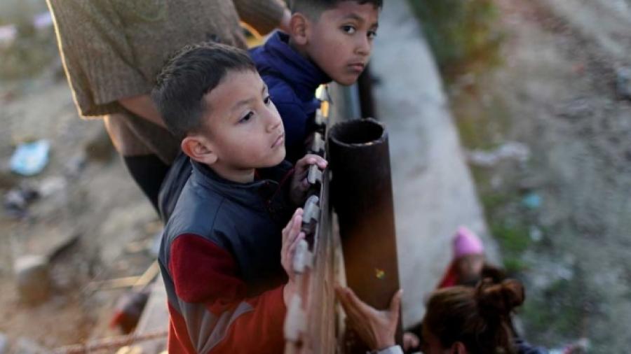 Nielsen culpa a Congreso por crisis migratoria