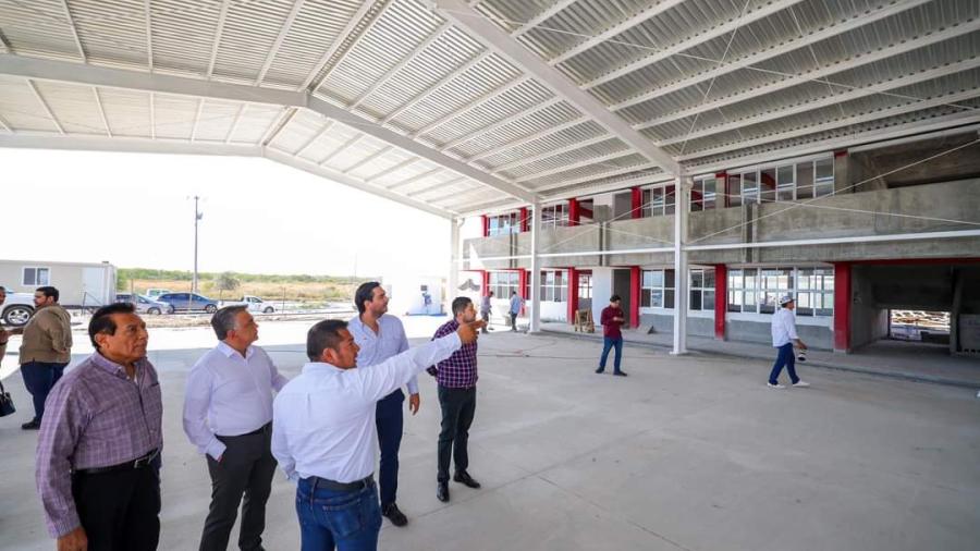 Supervisó Carlos Peña Ortiz y avance de Preparatoria de nueva Vista Alta 