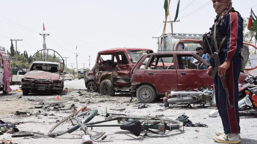 Cierran colegios electorales en Pakistán tras ataque que dejó 31 muertos