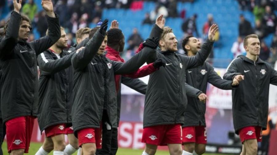 Leipzig vence 2-0 al Wolfsburg 