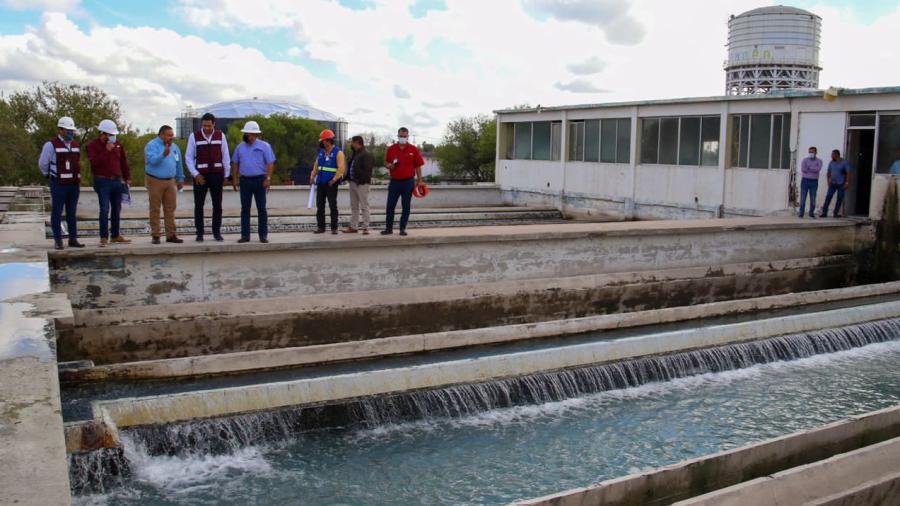 Lleva a cabo el Presidente Municipal Carlos Peña Ortiz, supervisión a la planta potabilizadora Pastor Lozano