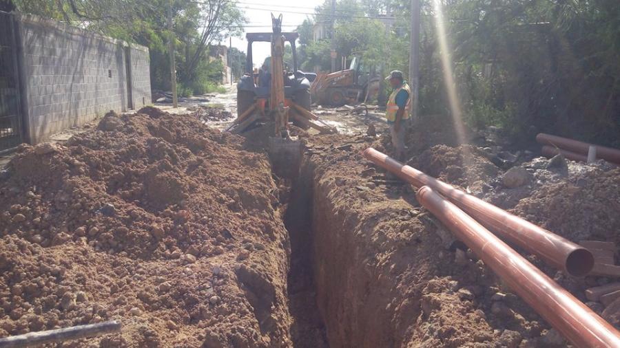 Realizan obras de pavimentación