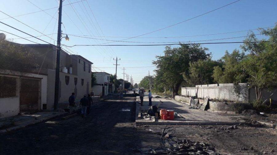 Ayuntamiento pavimenta y rehabilita red sanitaria en calle Jalisco
