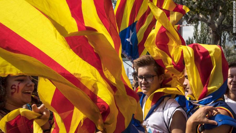 Suspenderá España autonomía de Cataluña