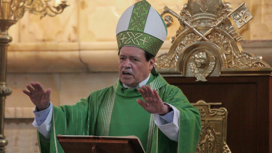 Denuncian a Cardenal Norberto Rivera por encubrimiento a pederastas