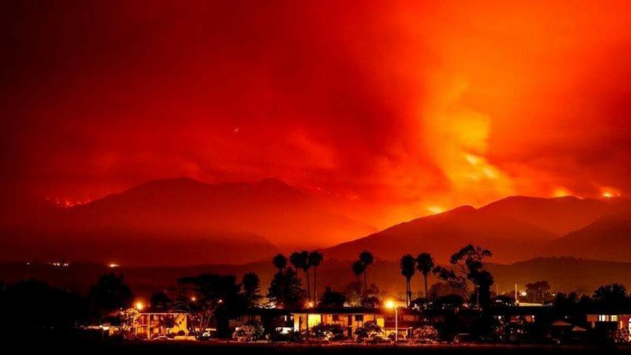 Pérdidas de 9 mil mdd por incendios forestales en sur de California