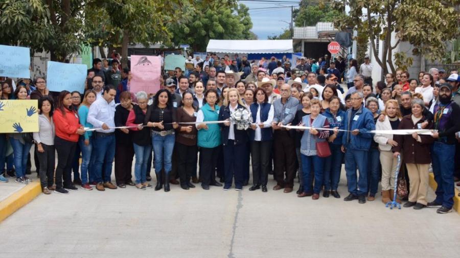 Conforma Alma Laura Amparán circuito vial en sector INFONAVIT Fidel Velázquez