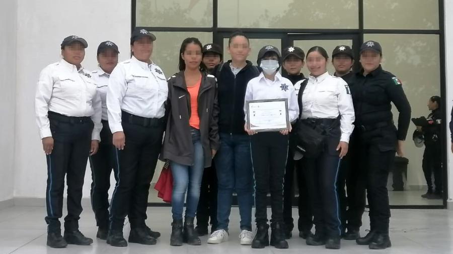 Niña con cáncer se convierte en Guardia Estatal por un día