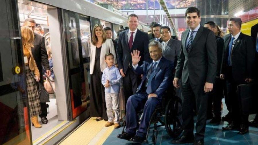 Estrena Ecuador línea de metro