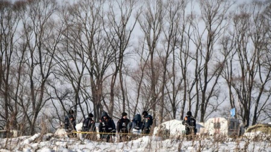 Nieve complica investigación de avión ruso que cayó