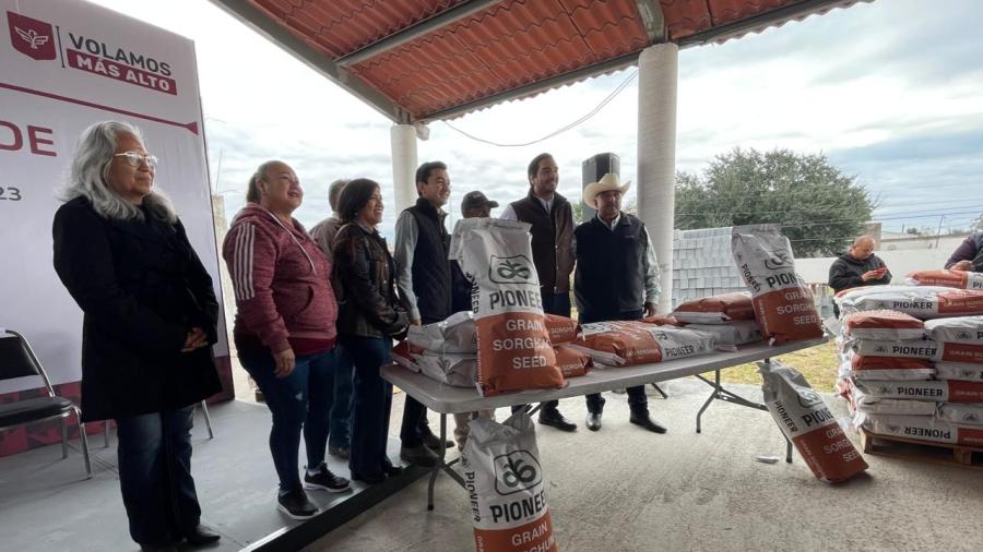 Benefician a 28 comunidades ejidales con subsidio de semilla de sorgo