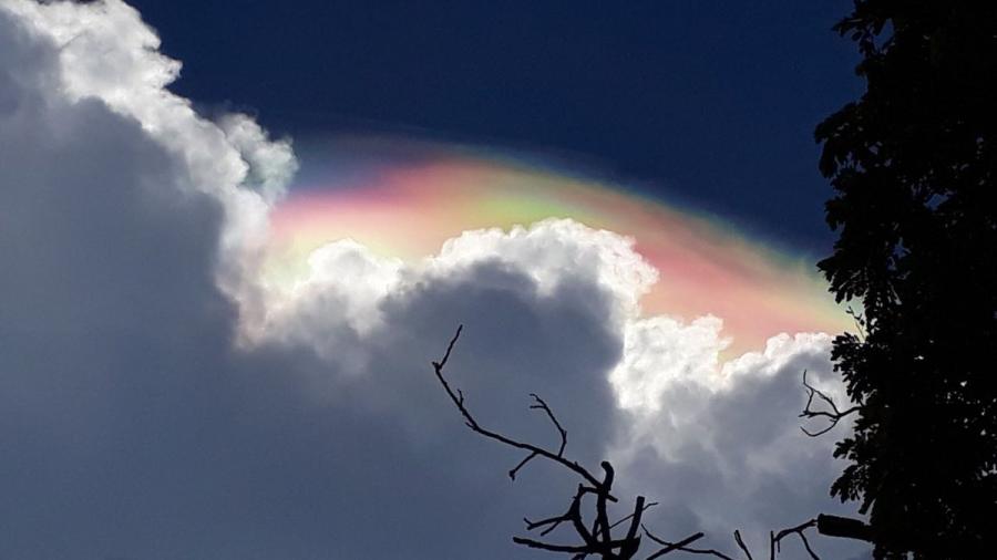 Pileus provoca nubes iridiscentes en estados de México