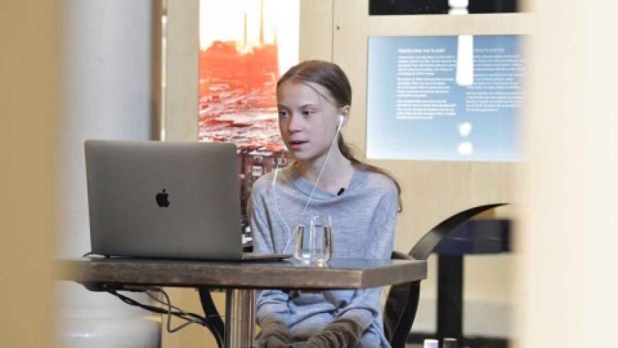 Greta Thunberg dona 100 mil dólares a la Unicef