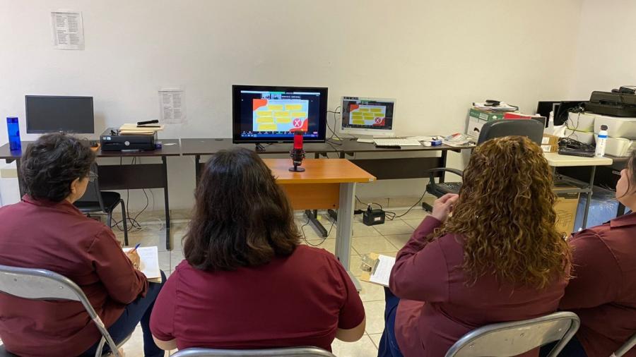 Personal de INMUJER Nuevo Laredo se actualiza en protocolos de primeros auxilios psicol&oacute;gicos