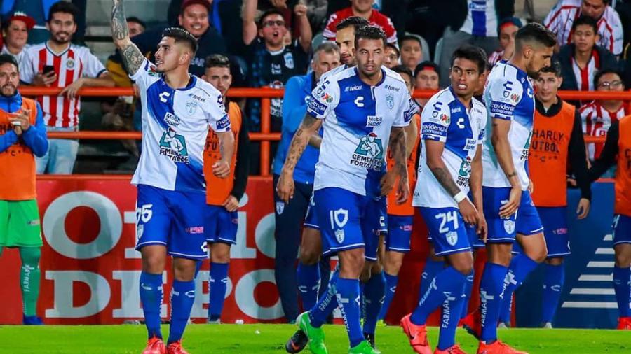 Pachuca escala puesto en la Liga MX con triunfo sobre las Chivas
