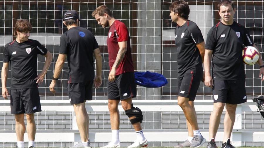 Iñigo Martínez será baja por lesión en amistosos del Athletic