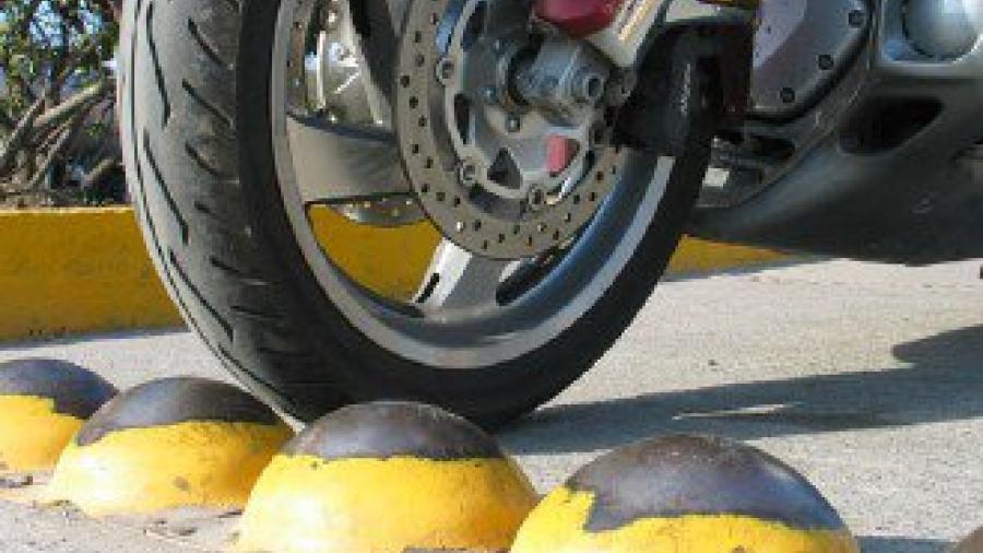 Retiran boyas de calles  de Ciudad Madero