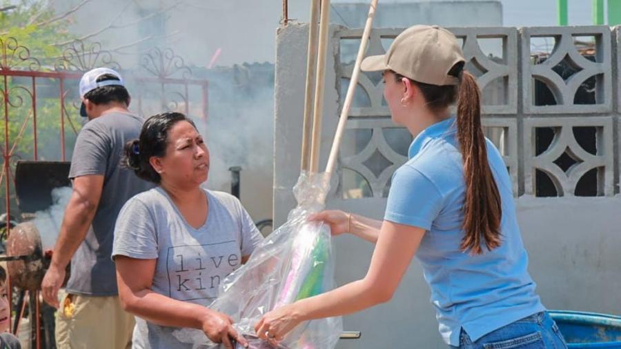 Llevan DIF Reynosa y Voluntariado con respaldo de ciudadanos apoyo a familias afectadas por las lluvias