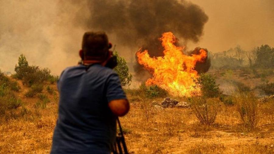 Incendios forestales en Turquía dejan cuatro muertos