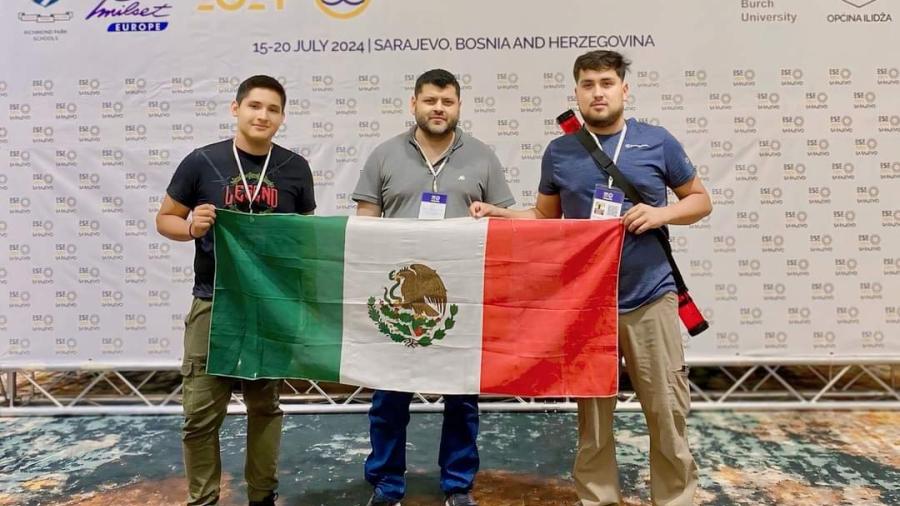 ¡Qué orgullo! Alumnos de UAT Mante llegan a Europa con proyecto bioquímico