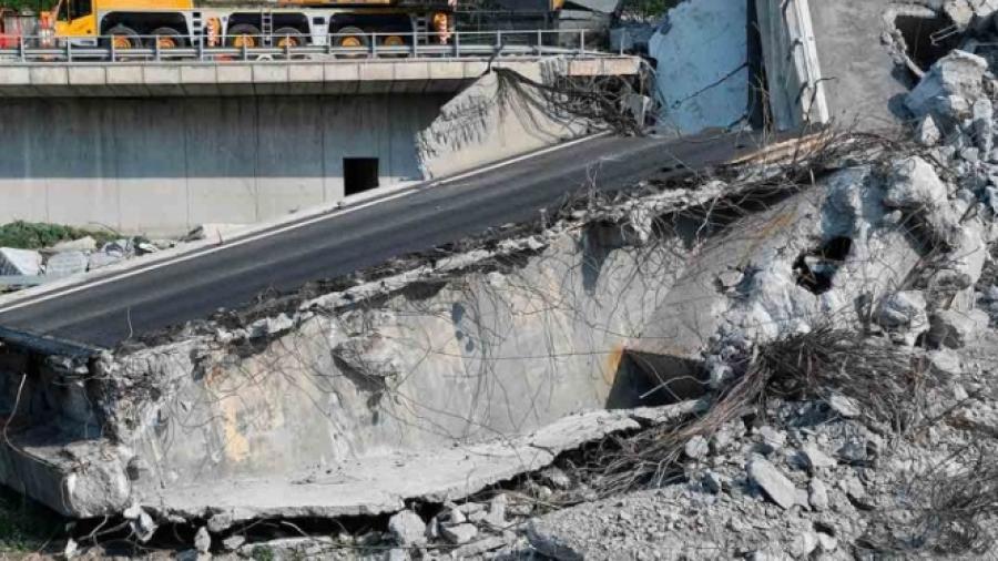 Ponen fin a labores de rescate en puente en Italia
