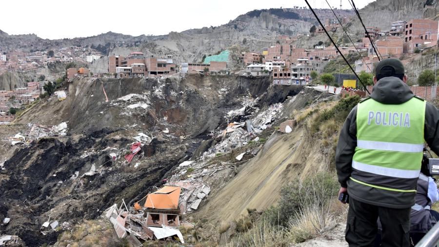 Deslizamientos en Bolivia deja cientos de damnificados