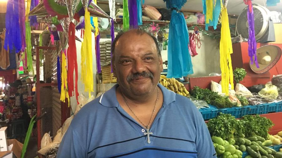 Esperan comerciantes repunte en ventas navide&ntilde;as