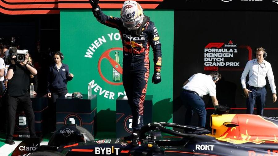 Verstappen logra la "pole" para el GP de Países Bajos 2023