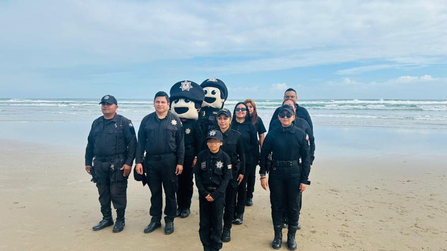 Guardia Estatal de la Zona Sur cumple a menor el sueño de ser “Policía por un Día”