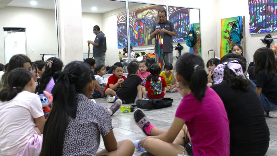 Ofrece Gobierno de Carlos Peña Ortiz enseñanza artística en Curso de Verano 2025