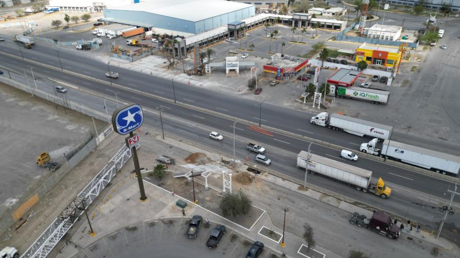 Anuncia Gobierno Municipal cierre de carretera nacional por trabajos de construcción de puente peatonal