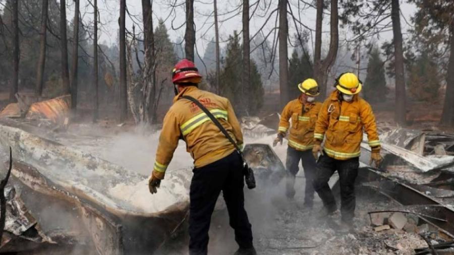 76 muertos tras incendios en California