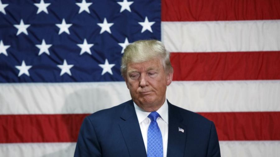 Trump a favor de mejorar control de antecedentes a compradores de armas