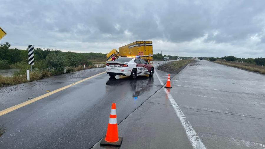 Circulación obstruida de norte a sur en Carretera México Dos