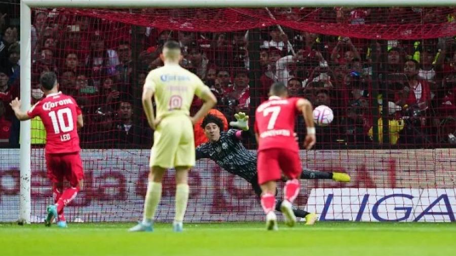 Toluca 'da el primer golpe' Vence 2-1 al América en la ida de las semifinales del Apertura 2022