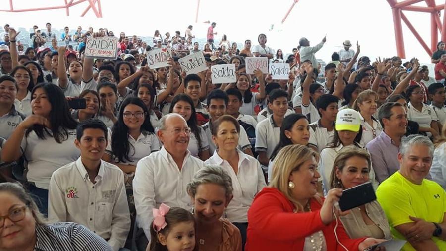 Realizan en Matamoros el HeroicaFest #EstamosChavos