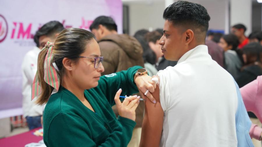IMJUVE lleva brigada juvenil a la preparatoria josé vasconcelos