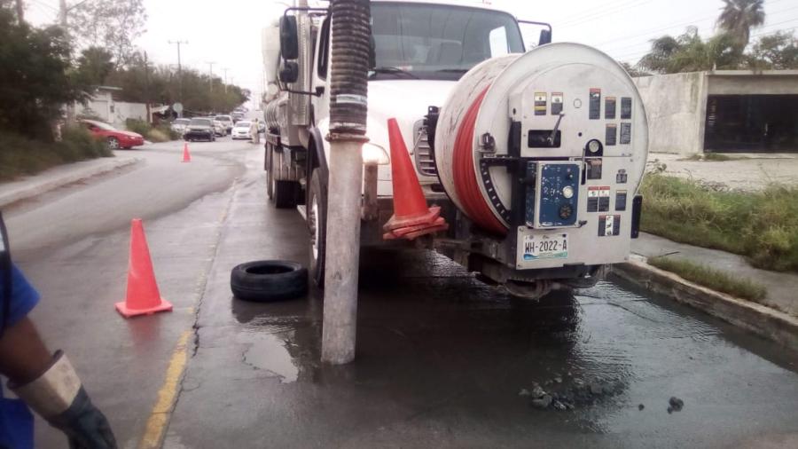 Atiende municipio reportes de la red de drenaje sanitario