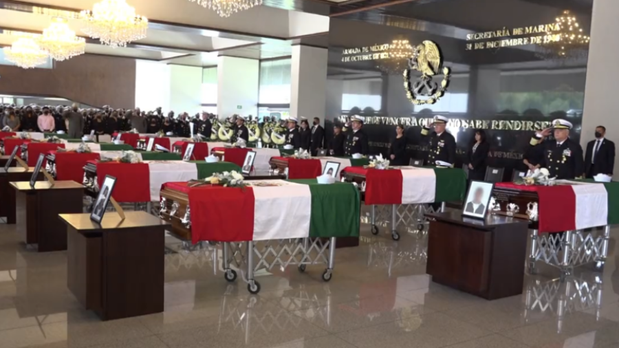 Realiza Marina homenaje a elementos fallecidos tras operativo para capturar a Caro Quintero