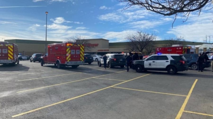 Tiroteo en supermercado de Washington deja un muerto