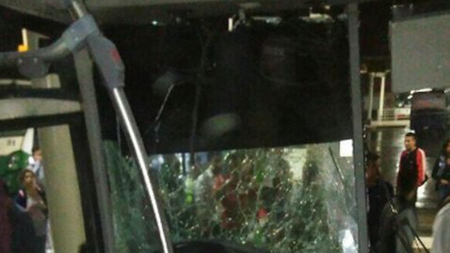 Explota autobús en Veracruz, un muerto y 14 heridos